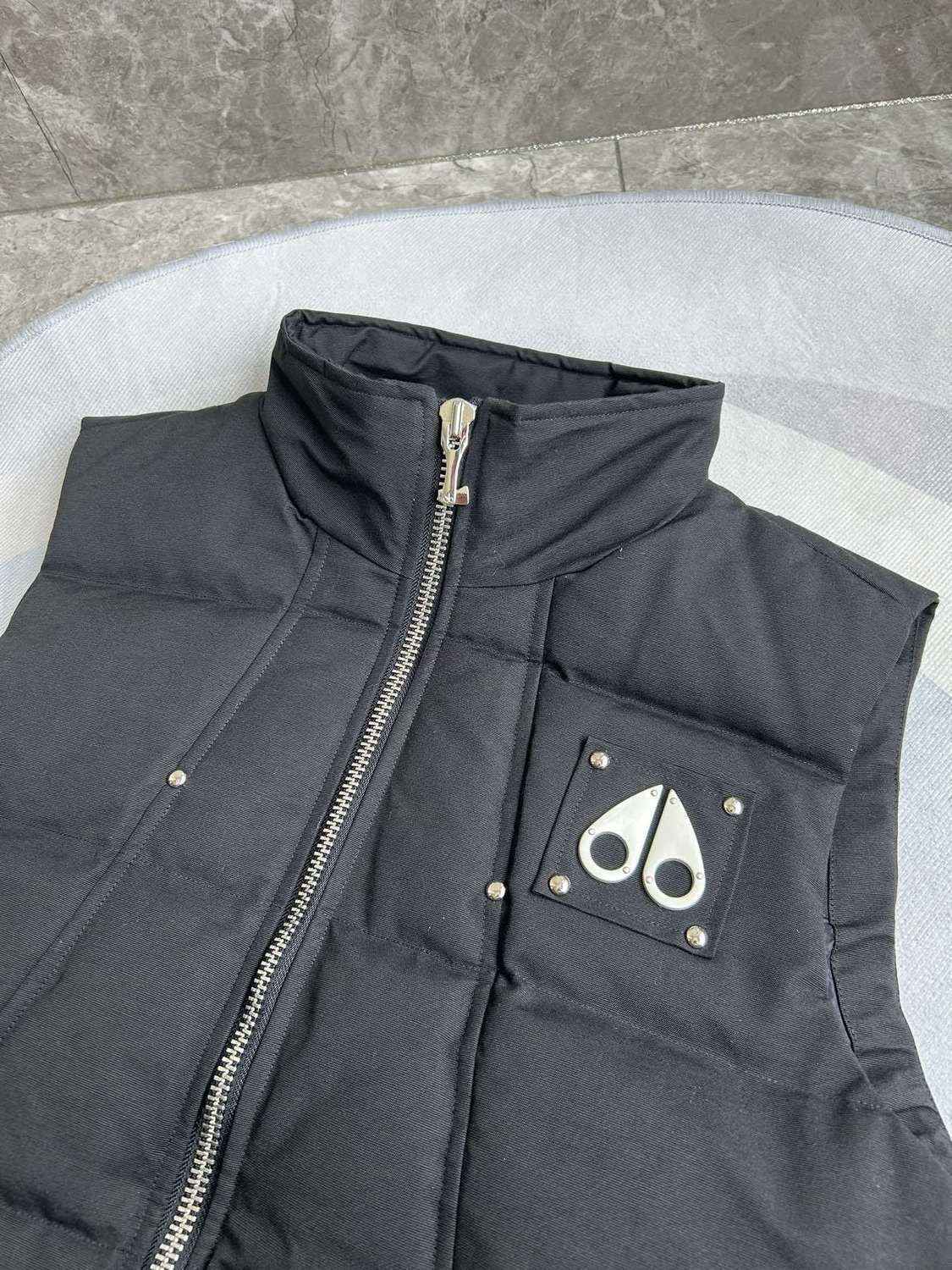 Moose Gilet - Luxury Drip Outfit -  TrapShop