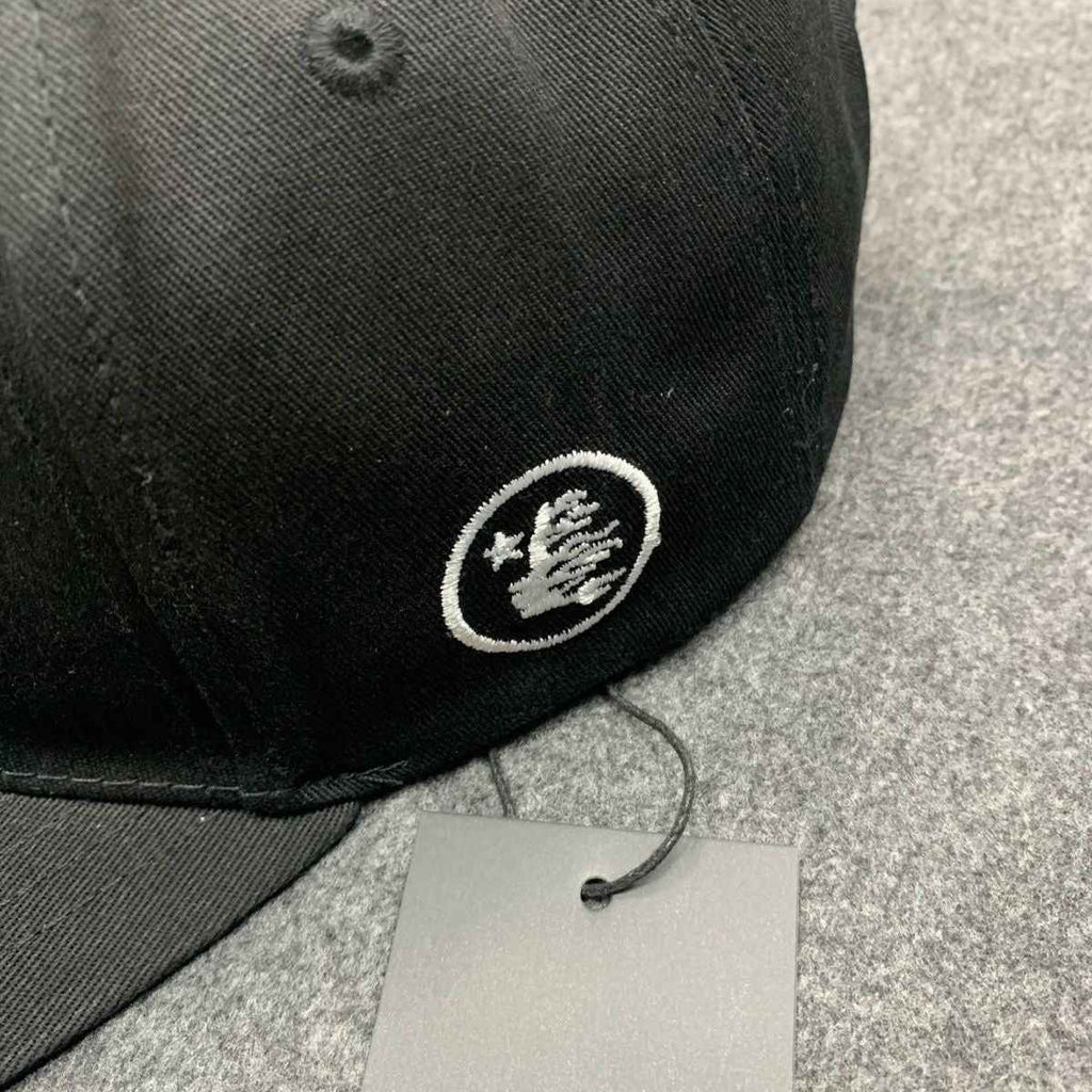 Hellstar Cappello - Luxury Drip Outfit -  TrapShop