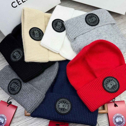 Canada Berretto - Luxury Drip Outfit -  TrapShop