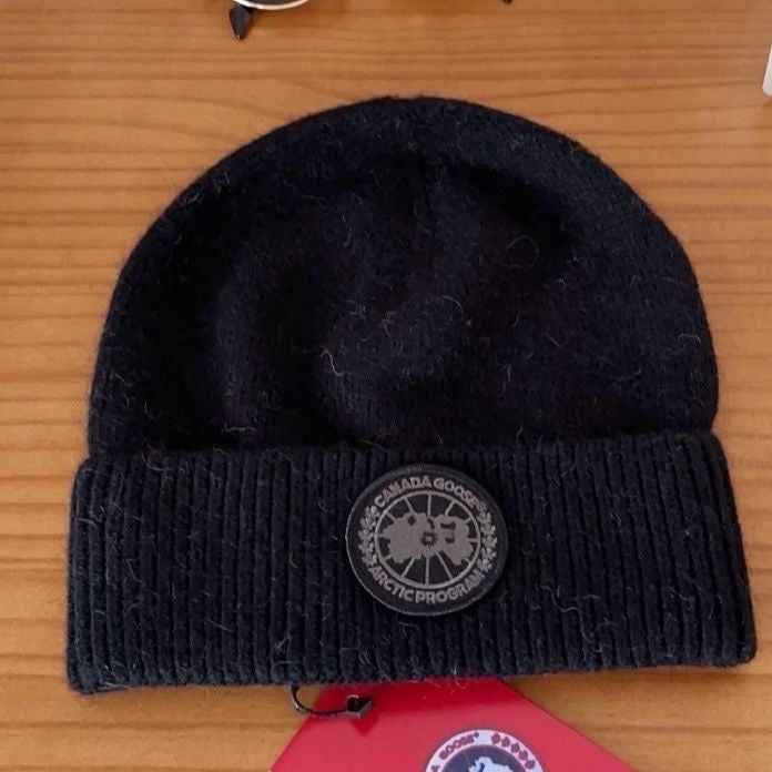 Canada Berretto - Luxury Drip Outfit -  TrapShop