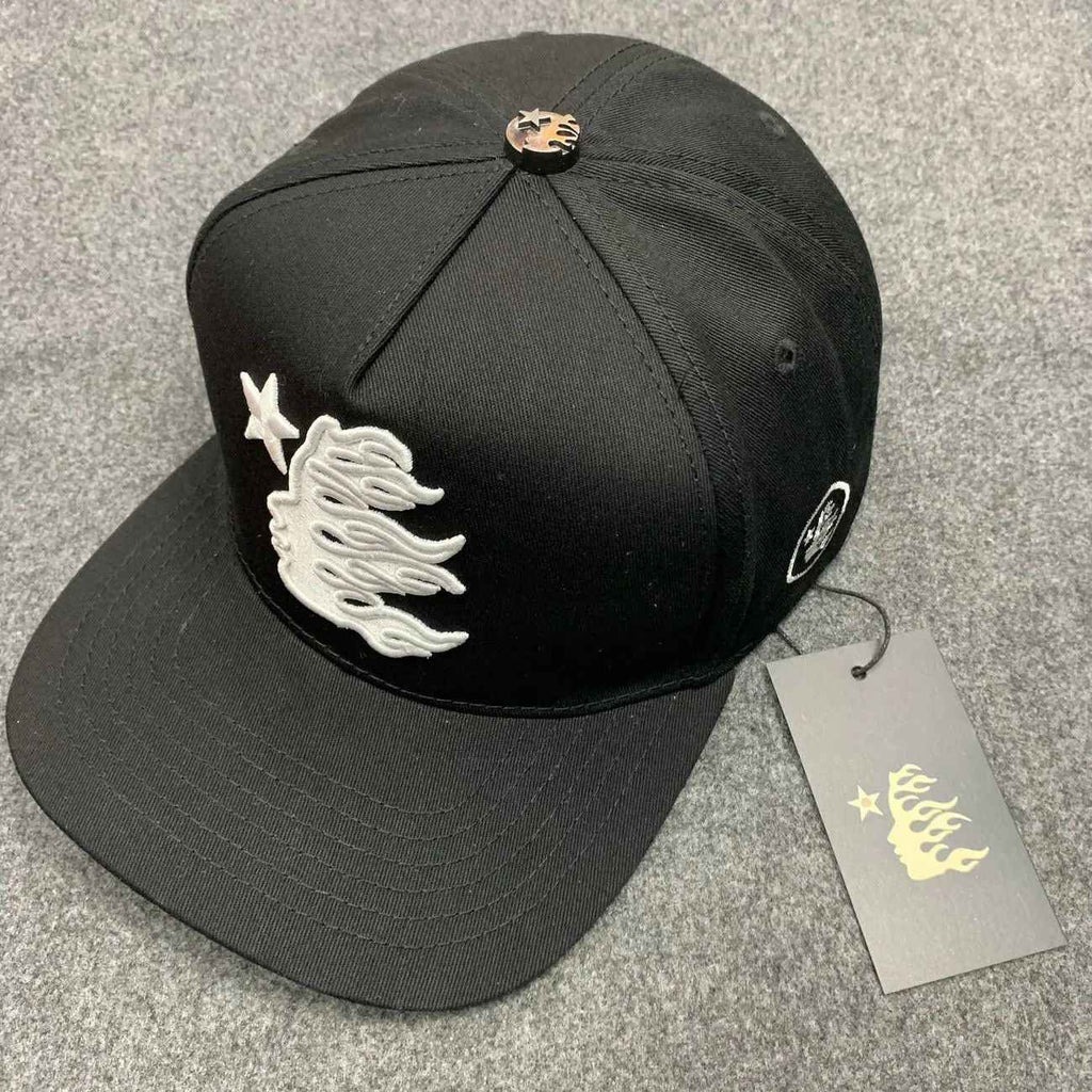 Hellstar Cappello - Luxury Drip Outfit -  TrapShop